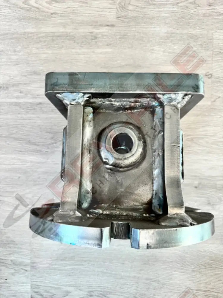 Load image into Gallery viewer, 100Mm Square Hub Adaptors