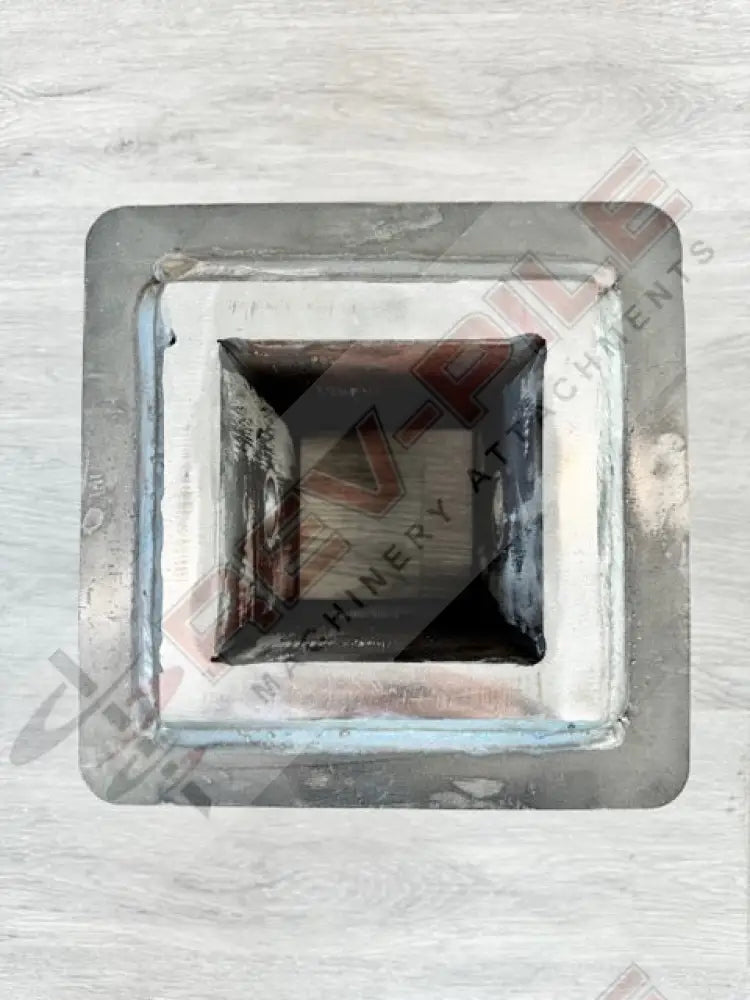 Load image into Gallery viewer, 100Mm Square Hub Adaptors