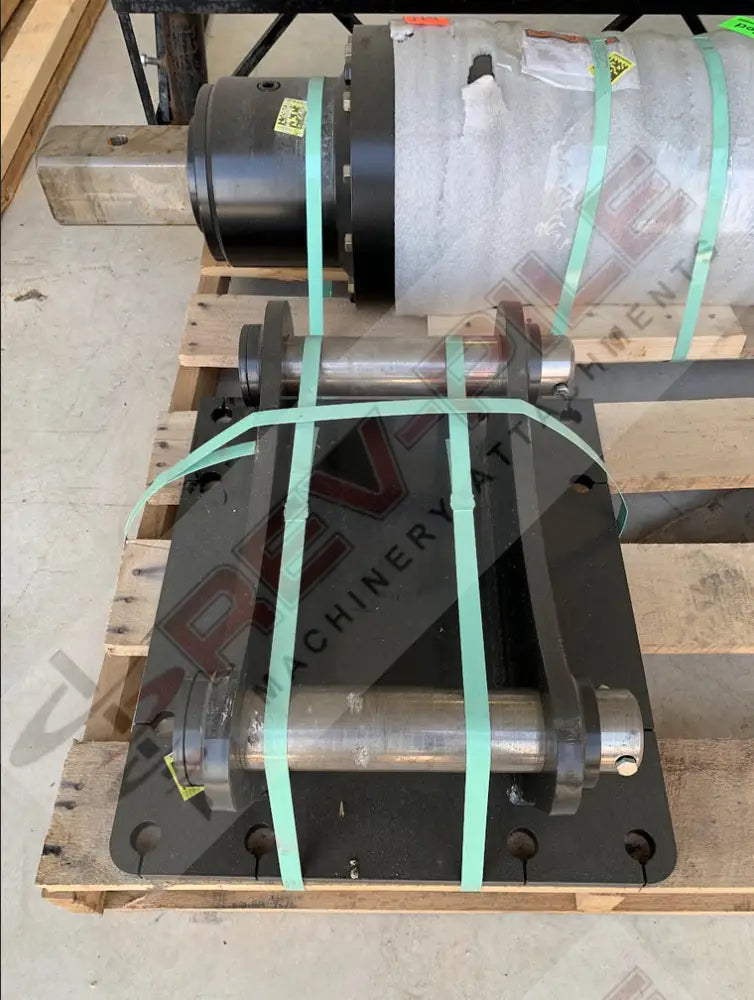 Load image into Gallery viewer, Rev-Pile Bolt On Mount 
